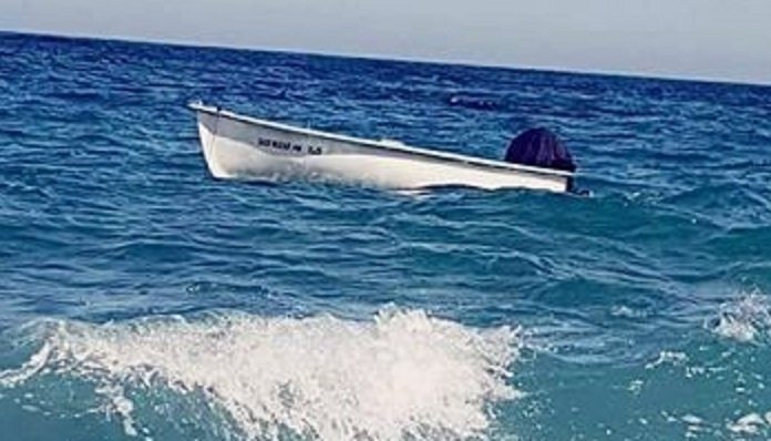 Altro Barchino Immigrati