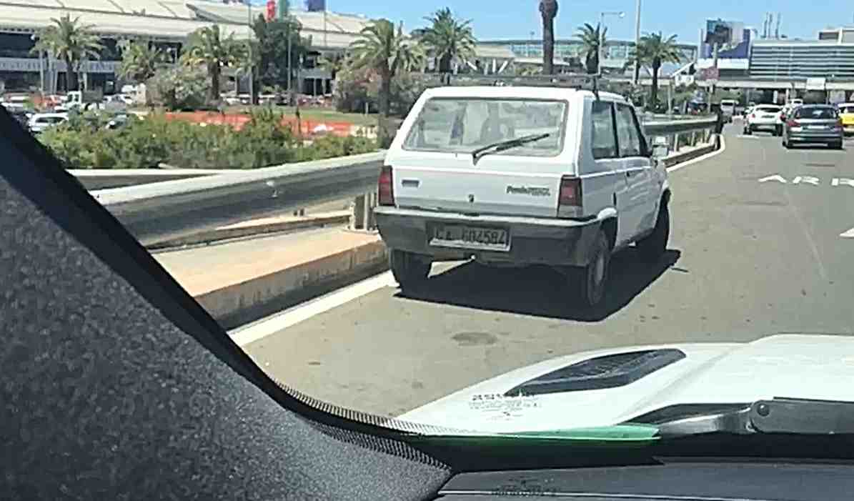 Auto  Pier Paolo Murru Aeroporto Elmas