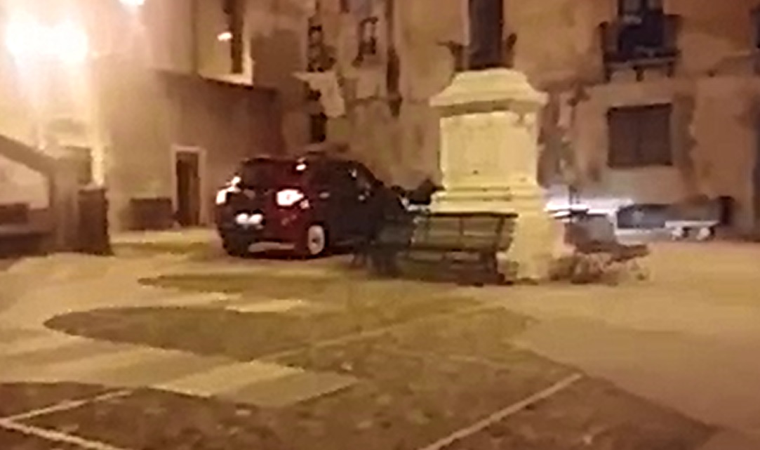 Auto Piazza Carlo Alberto