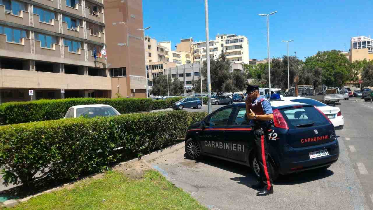 Carabinieri Piazza De Gasperi