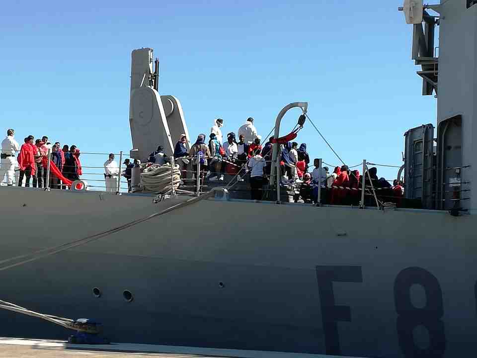 Migranti Sbarco  1