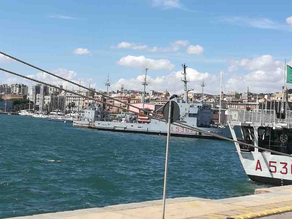 Navi Da Guerra Molo Ichnusa 20 Maggio 2017 5