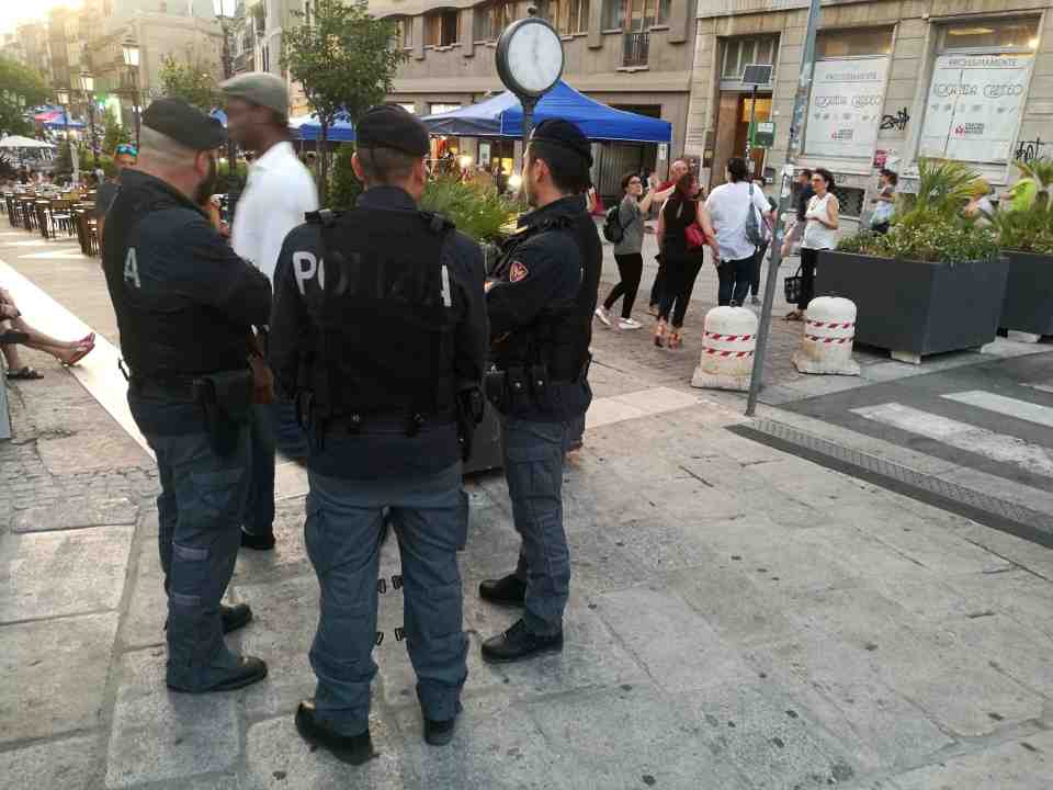 Polizia Corso Vittorio Emanuele 1