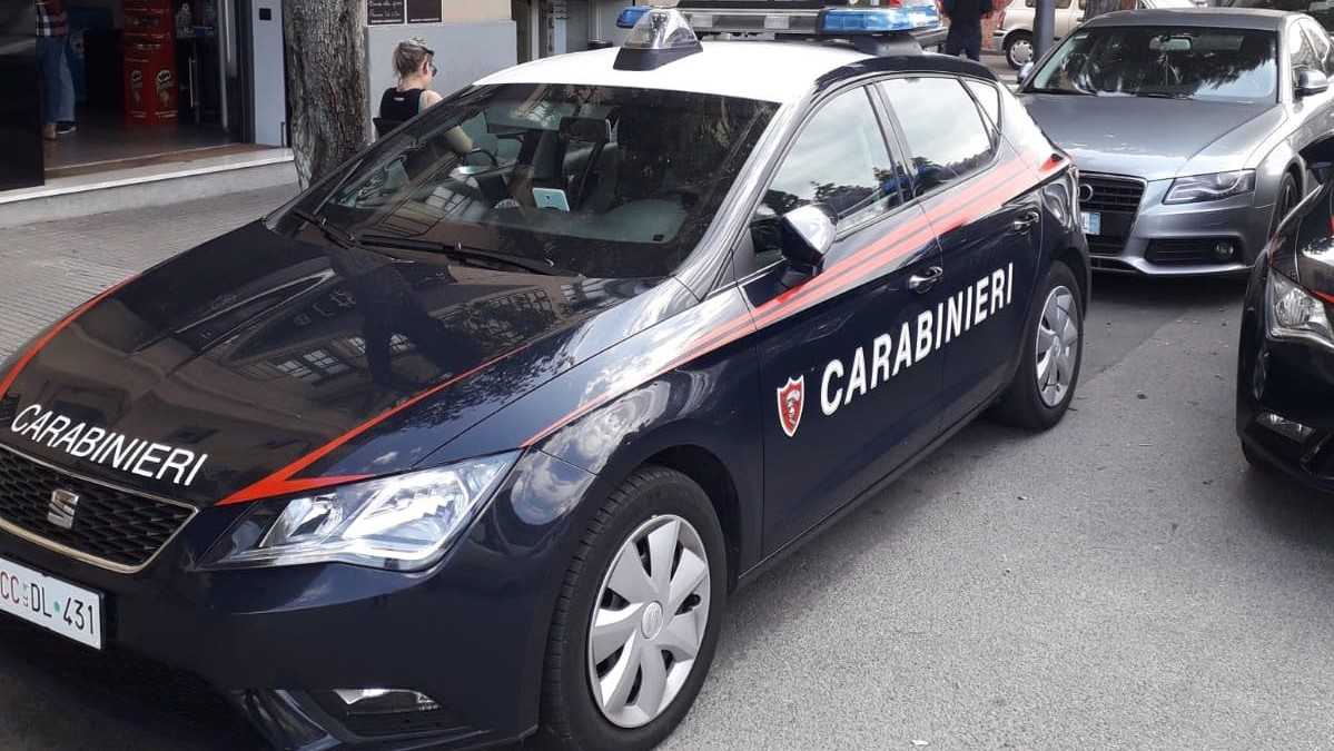 Auto-carabinieri-Cagliari