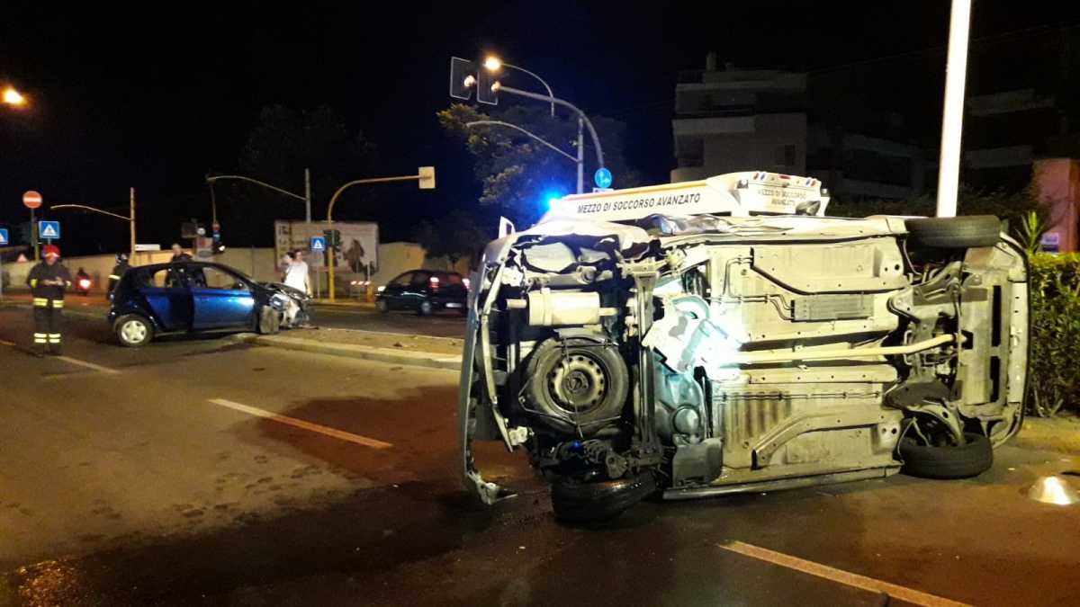 viale-poetto-incidente viale-poetto-incidente