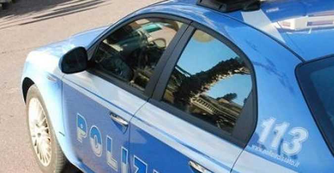 vOLANTE-POLIZIA-cAGLIARI-gHISLINI