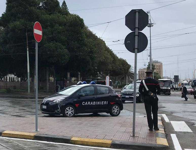 Carabinieri-Piazza-Matteotti-via-Roma