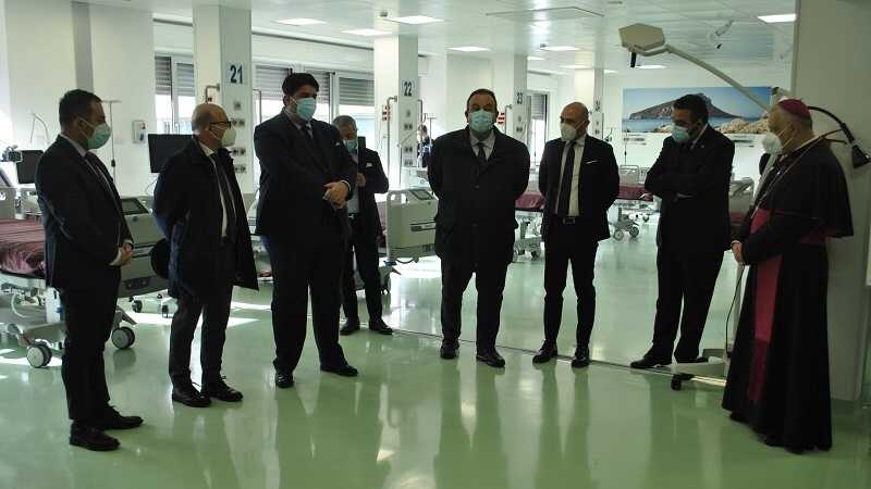 Nuova-Terapia-intensiva-Covid7
