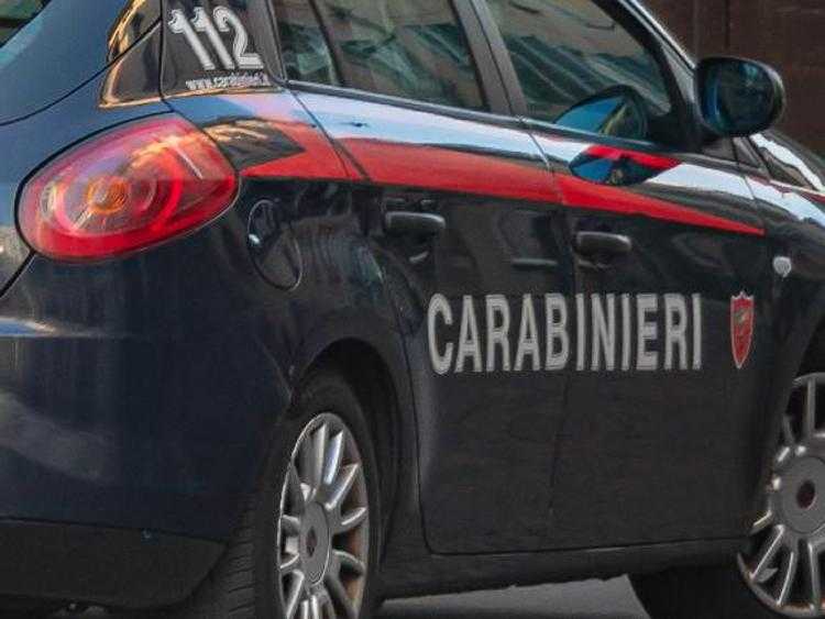 carabinieri-auto-roma