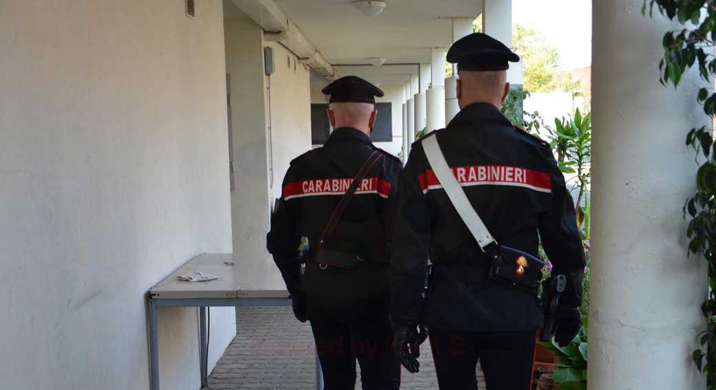 carabinieri-mamma-abbandonata