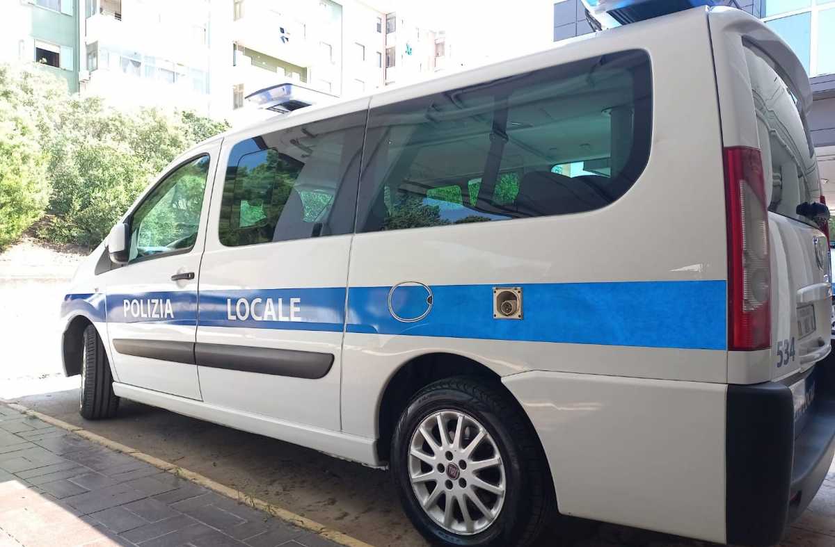 furgone-polizia-locale