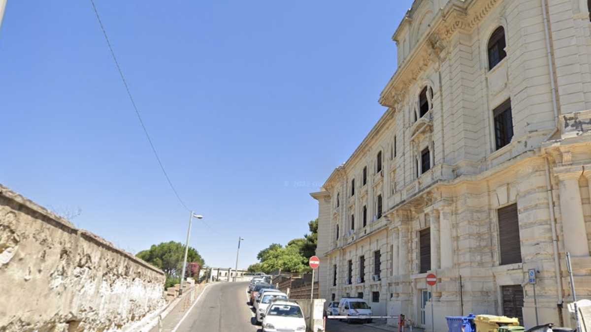 Via-Anfiteatro-a-Cagliari