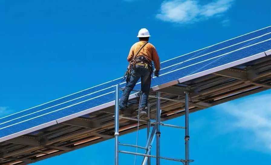 Operaio A Lavoro Operaio-a-lavoro