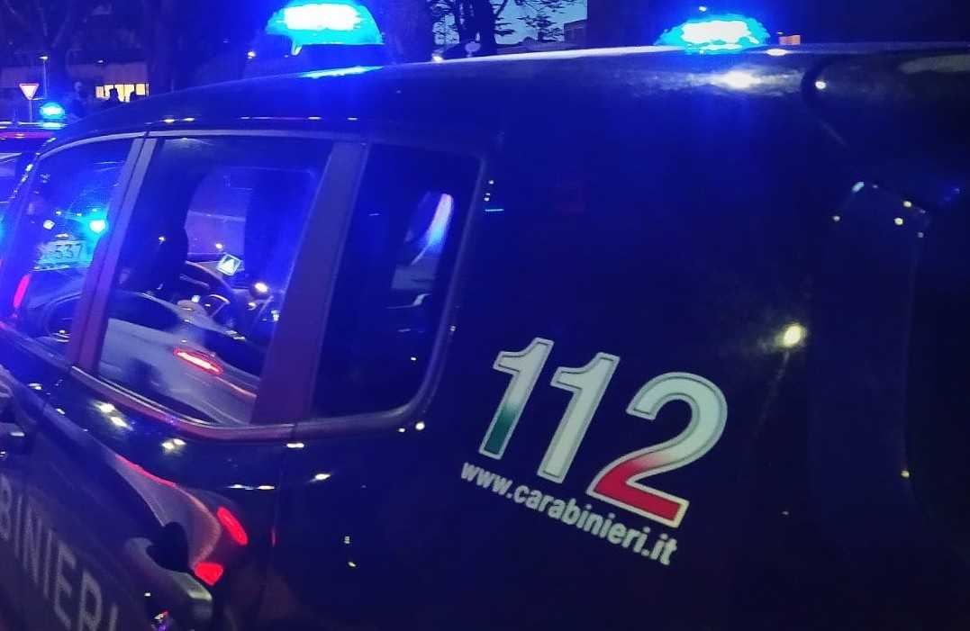 112 Auto Carabinieri Aggressione 112-auto-carabinieri-aggressione