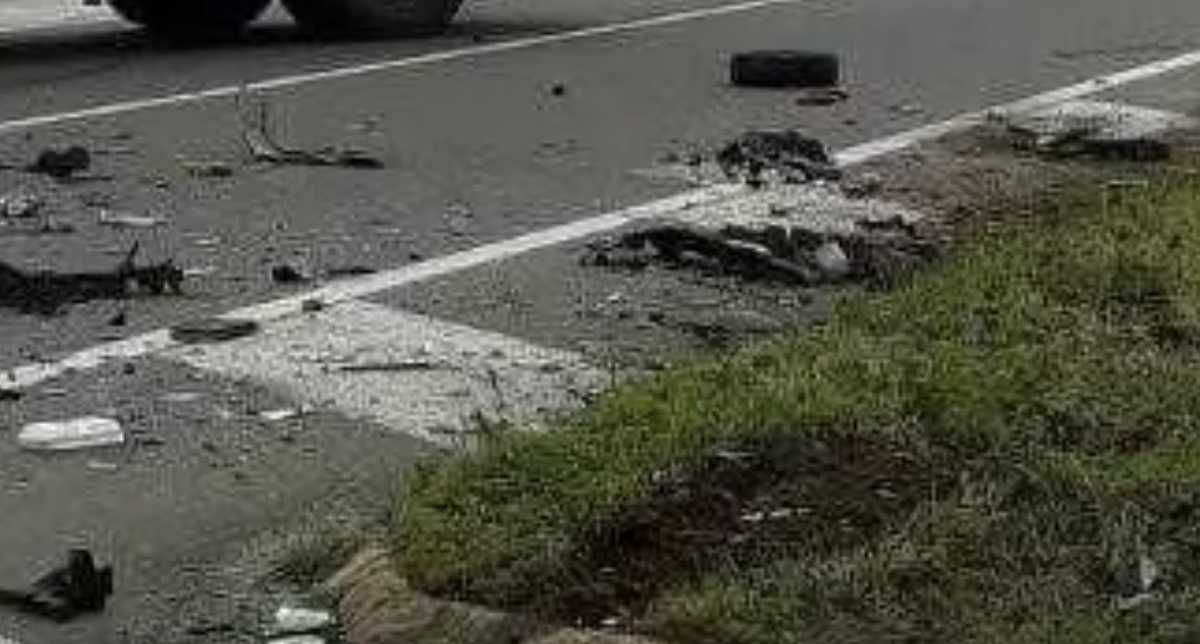 frammenti-auto-incidente-mortale