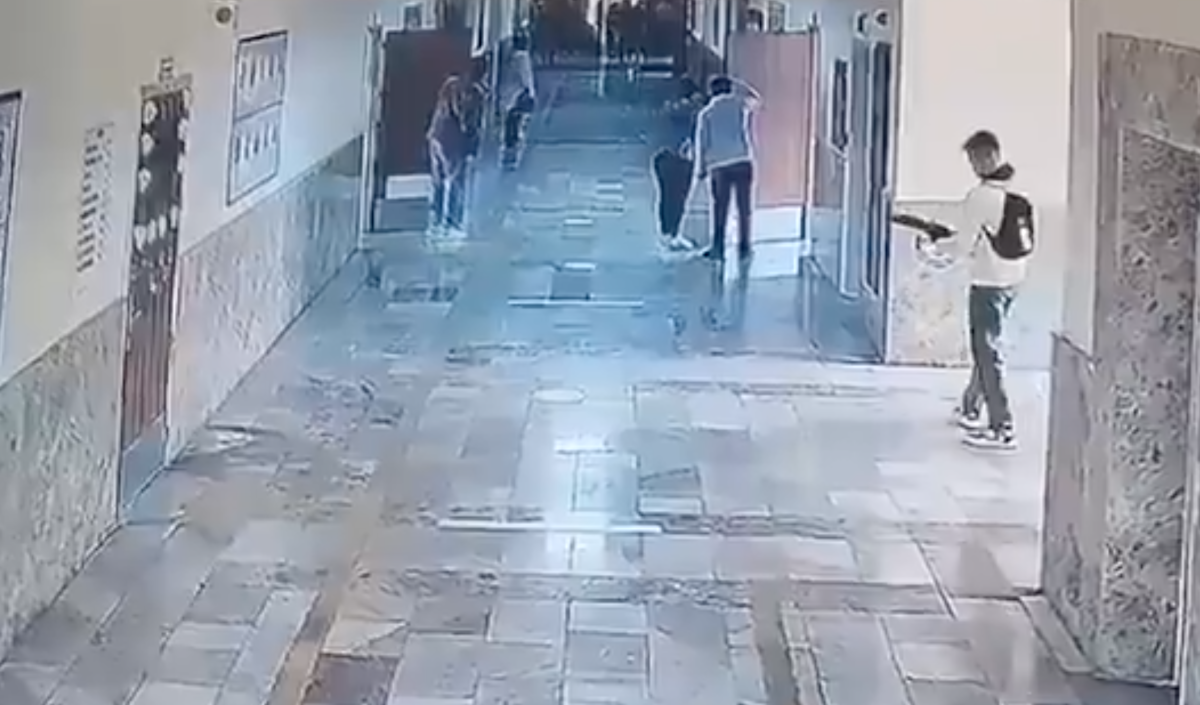 UN MOMENTO DELLA SPARATORIA UN-MOMENTO-DELLA-SPARATORIA