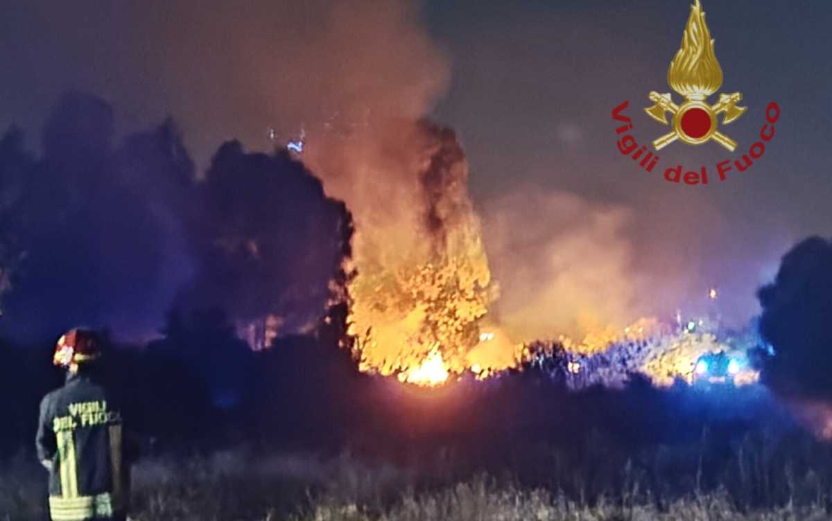 Strada Comunale Molentargius Incendio Vff strada-comunale-molentargius-incendio-vff