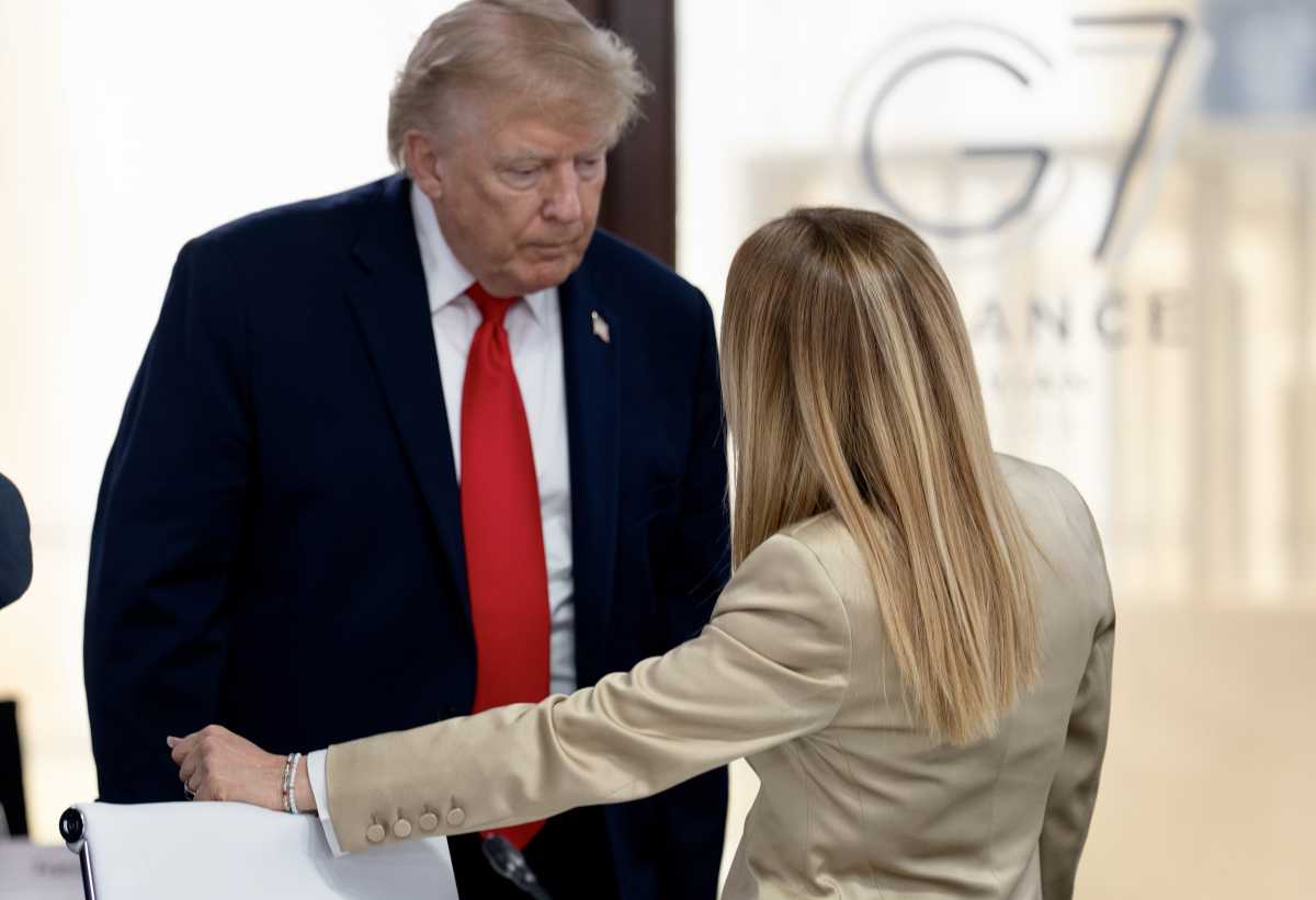 trump-e-meloni-caos