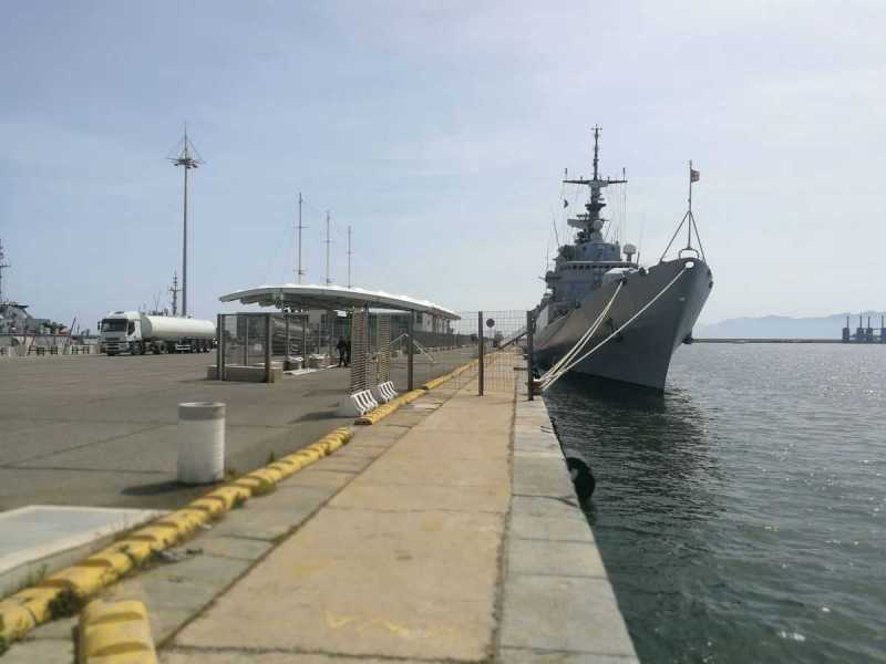 Nave Da Guerra In Porto A Cagliari 1 Nave-da-guerra-in-porto-a-Cagliari-1